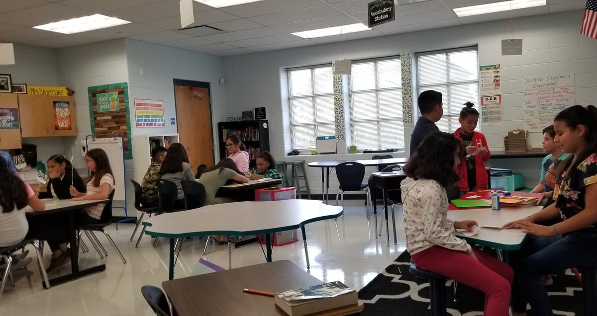 mrs_shoemake's tweet photo. Practicing our math stations! Math vocabulary headbands, flashcard war, and our fun whack a product! #mathstations #guidedmath #MichaelLegends https://t.co/GF5gdyZtFX