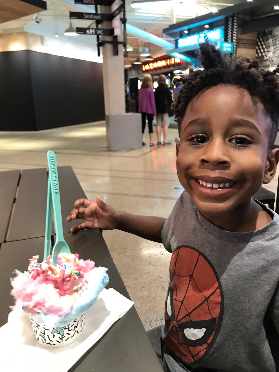 MediaTechBrit's tweet photo. Sharing ice cream with my lil man. He starts school in September and I am nowhere near ready 😭😩 brb going to go cry. https://t.co/huXndyO5NX