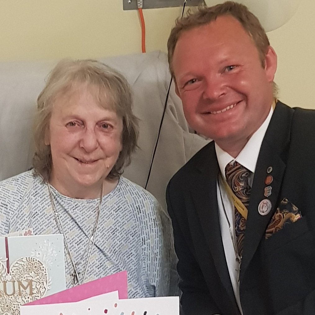 LordBrett1066's tweet photo. It is with great sadness that following the death of my father 5 months ago, that earlier this week my mother has also unexpectedly passed away. R.I.P. Mum &amp; Dad. Will miss you both greatly. ❤❤💔💔 https://t.co/ScU8o7djVQ