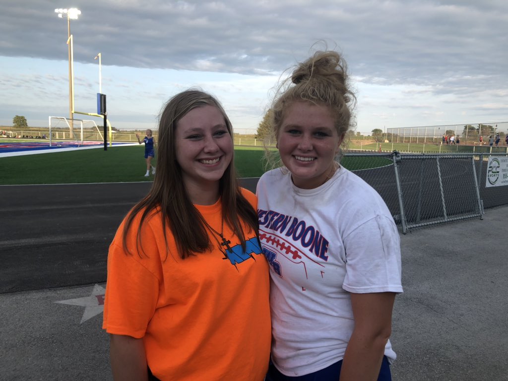 ViktoriaJones2's tweet photo. I’m trying as hard in Mr. Pierce’s class as the girls were tonight on the field. #weboscience https://t.co/aTU6UpE9Pi