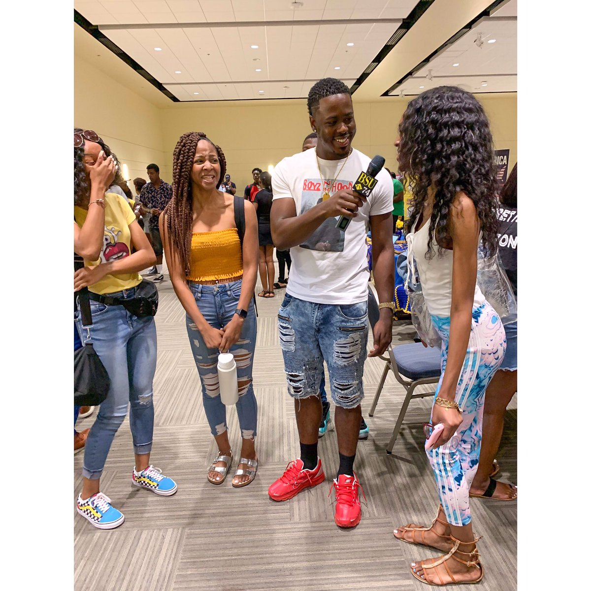 Bwill_2LIVE's tweet photo. Trying to be great & bring the greatness out of everybody @ the same time❗️ #Orgfair #Interviews #bsu20 #bsu21 #bsu22 #bsu23 # #Reporter #SeniorSzn #bwill_2live📸 https://t.co/3Lkp2uXlfG