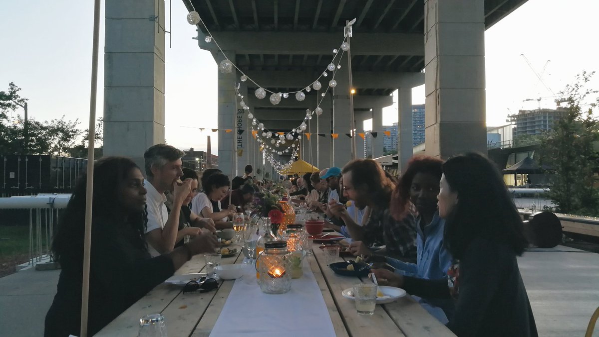 thebentway's tweet image. Tonight, we host our last #CommunalTable of the summer with @TheDepanneur, featuring @ChefJKennedy 🍽️
___
Communal Table at The Bentway is supported by @StellaArtoisCAN 🍻