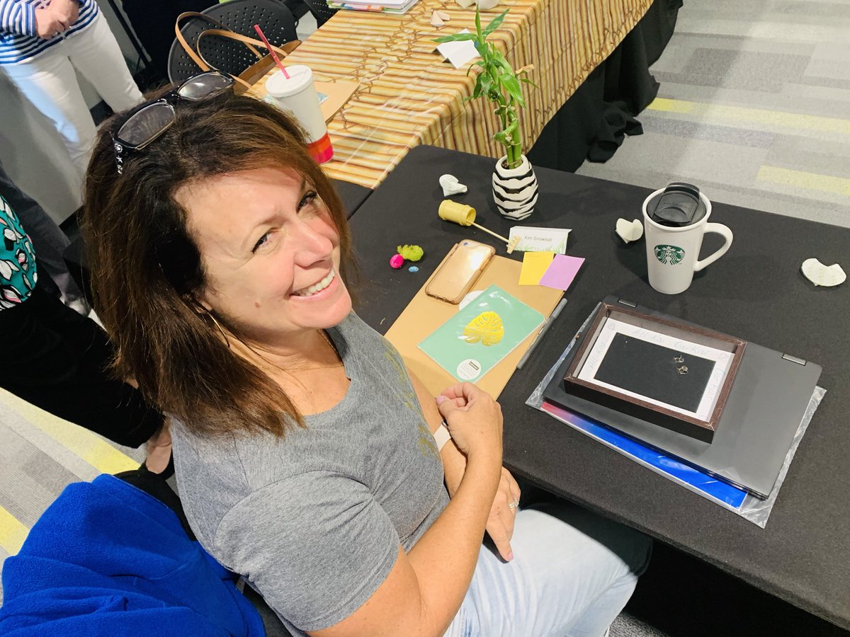 AmyRazor's tweet photo. “The most precious gift we can give anyone is our attention. When mindfulness embraces those we love, they will bloom like flowers.”  Building our toolbox @NKCESKids1st to be more present as we strengthen relationships in the region. #ConnectGrowServe💚 #mindful #bamboostrong https://t.co/O6JkPFZlNp