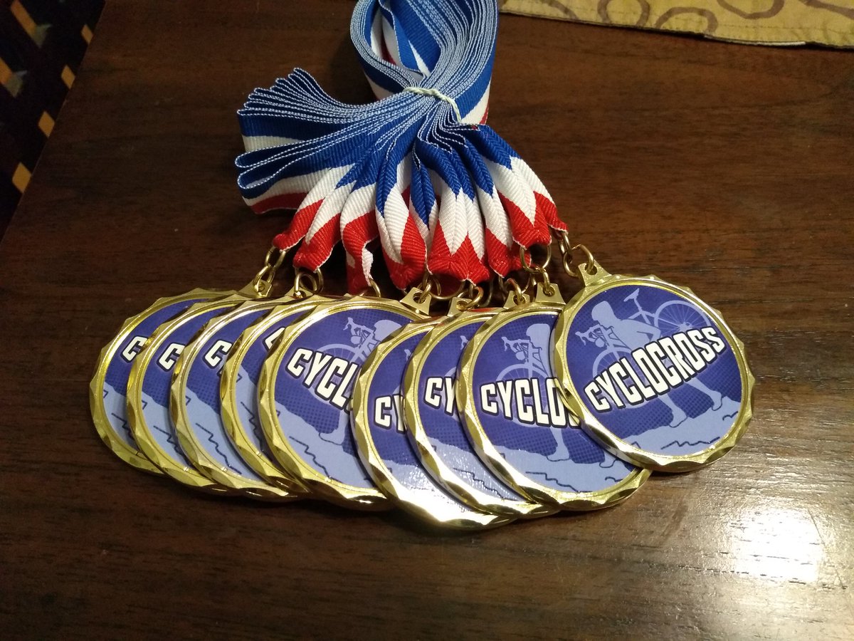 BOSSCROSS tweet media