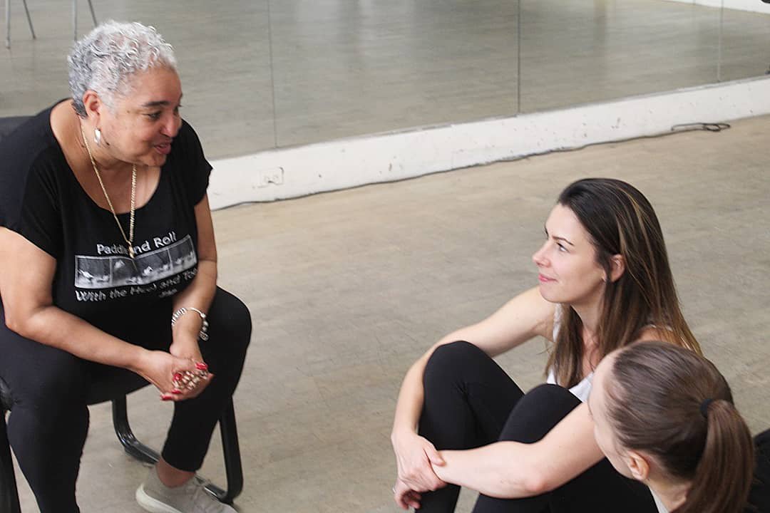 TUЯИOUT RADIO tweet media