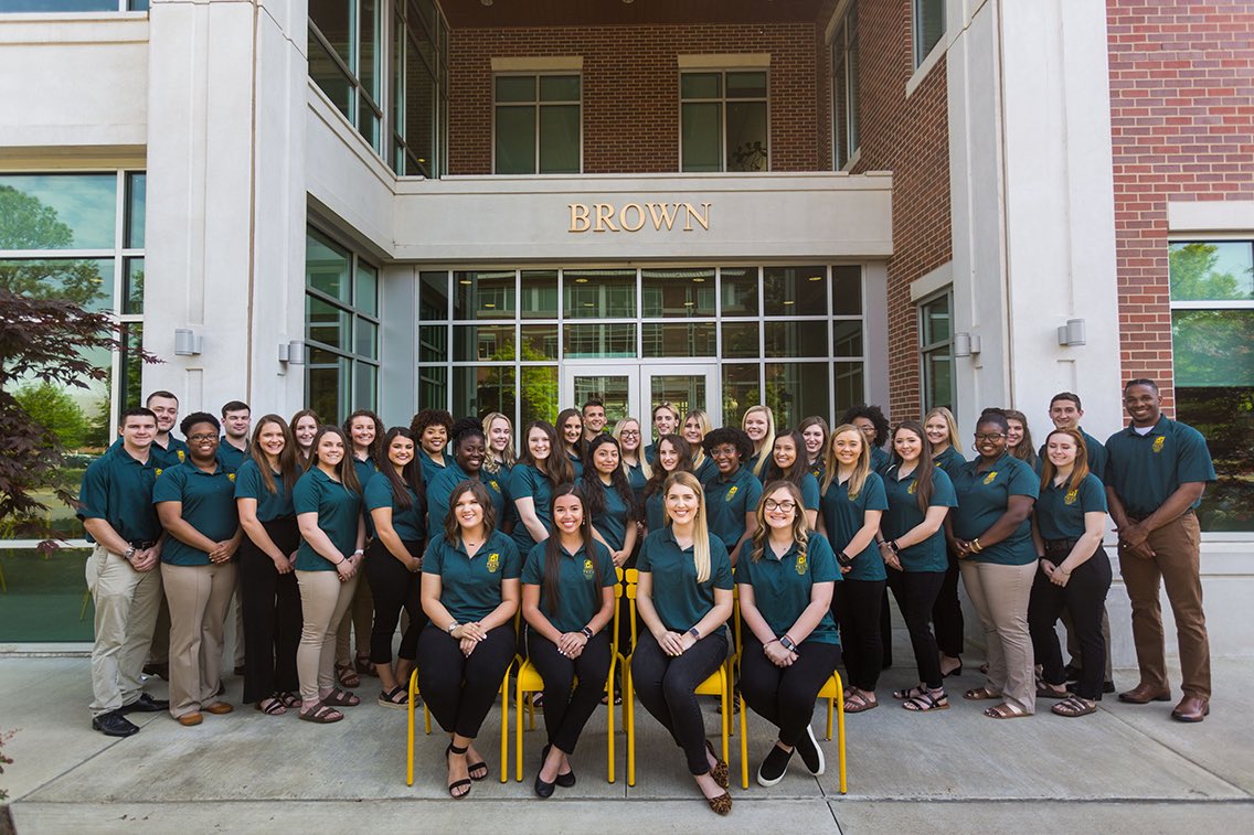 ATUPLC's tweet photo. Hey, ATU students!! Meet your 2019-2020 Presidential Leadership Cabinet! We’re excited for this semester and can’t wait to serve along side the amazing, @drrbowen 🌟 #ATUPLC #techyeah https://t.co/iZ4lYNvL3C