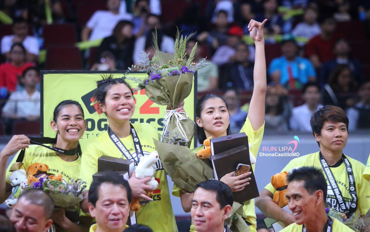 Always the Kool KiD 😎 
@SuperLigaPH #PSLAFCFinals #PSLAFC #PSLPinayPower #PSLonESPN5 @KiannaDy