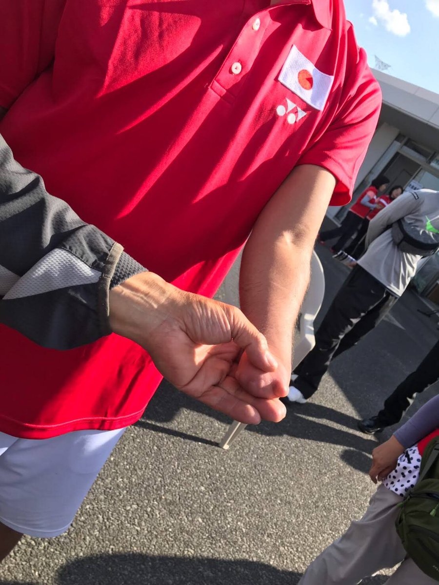 z20et's tweet photo. 障がいを理解して頂くには直接障がい者と健常者が触れ合う交流も必要だと思います。
日本障がい者立位テニス協会JASTA は障がい者立位テニスの普及・発展の他に障がい者と健常者の相互理解を深める活動も行っております。どうぞ宜しくお願い致します。 https://t.co/7Zcfz89qar