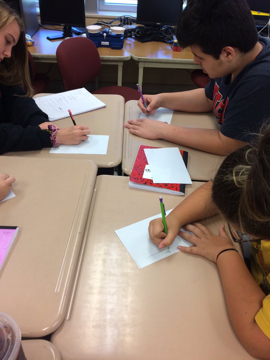 Alex Moore tweet media