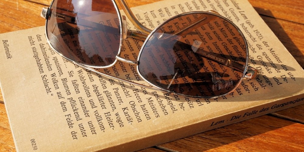 It's absolutely bang-on!
Obliq OPTICAL -- everyone's favorite. Check out our collection at obliqoptical.com

#sunglasses #obliqoptical #sunglasseslovers #sunglassestyles