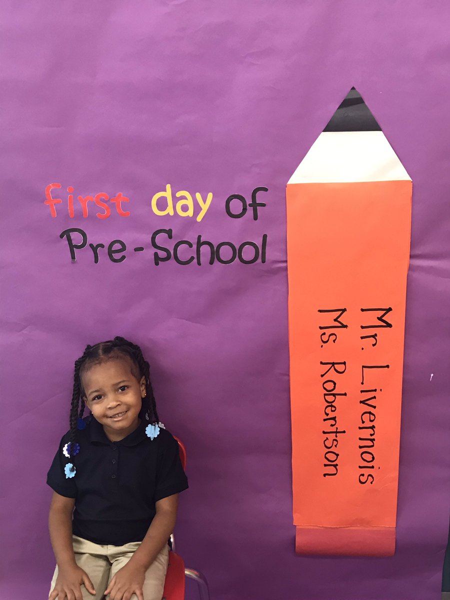Maisha_Riddle's tweet image. First Day of PS (3 year olds) @KetchamES! Look at those smiles! #BackToDCPS
