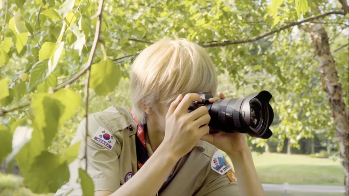 : Sony Alpha Series (Sony a7/a7r III/a9)For the lens, I’m assuming Jaemin used a Sony 16-35mm f2.8 G Master FE lens. It’s a lens for a professional photography. #NCT카메라  #엔시티드림  #엔시티  #재민  #NCT  #JAEMIN  #NCT_DREAM