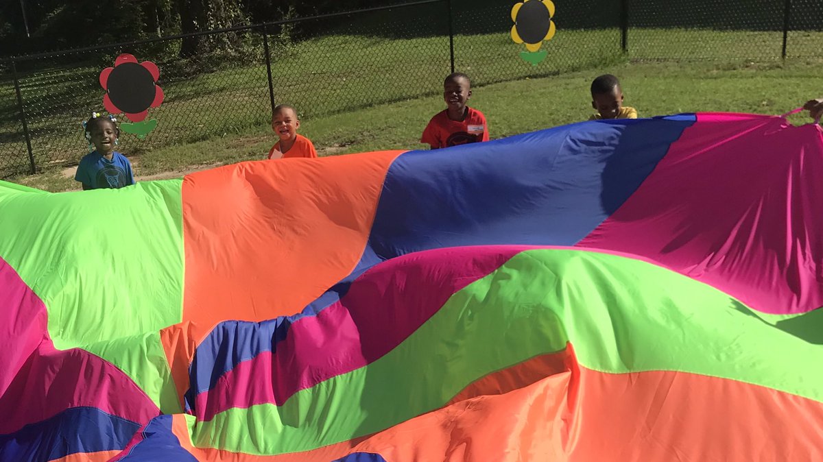 MsCook_PreK's tweet photo. Pure joy because we played friendship games with our parachute. 💗 We have the best friends! #ALLINatFonde @FondeElementary @empowermcpss https://t.co/pKCF0xan1q