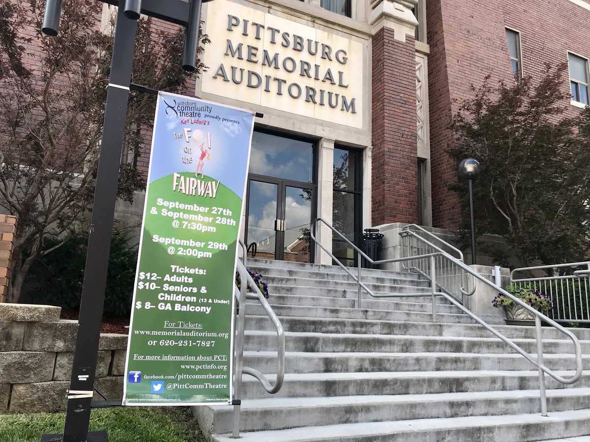 PittCommTheatre's tweet photo. We ❤️ your bling, Memorial! #PCTFox19 

@PittsburgKS @MemorialPittKS @downtownpittks https://t.co/lCwkiFmqRL