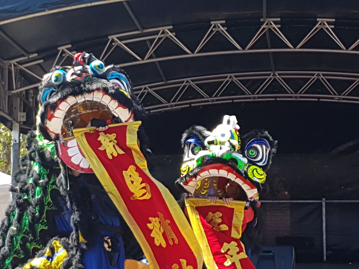 FoodieFestMel's tweet photo. Dumplings and mooncake???

Come join us this Sept 15th at Dandenong Markets for FULL MOON Festival.

Fill up on your fave asian and watch amazing traditional dancing.....

#foodiefestmel #foodie #melbourne #whatson https://t.co/GkC9C7ZNnl