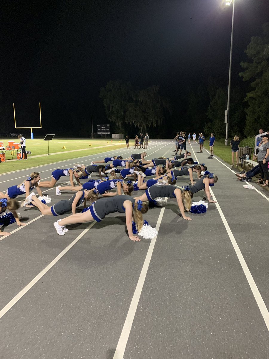 Was a long night for the <a href="/BHSCHEER6/">BHS CHEER</a> squad. They had to do a lot of pushups!! 💪💪💪💪💪 the <a href="/Belleviewfb/">Belleview Rattlers</a> team put 3️⃣3️⃣ on the board.  🐍🏈🥳 <a href="/rattler_report/">The Rattler Report</a> <a href="/FHSAA/">FHSAA</a> <a href="/BHS__SS/">SnakebiteSS</a> <a href="/BHSHappenings/">Principal Guest</a> <a href="/BHSAthletic1/">Belleview High School Athletic Boosters</a> <a href="/ThePrepZone/">The Prep Zone</a> <a href="/OcalaPreps/">Ocala Preps</a>