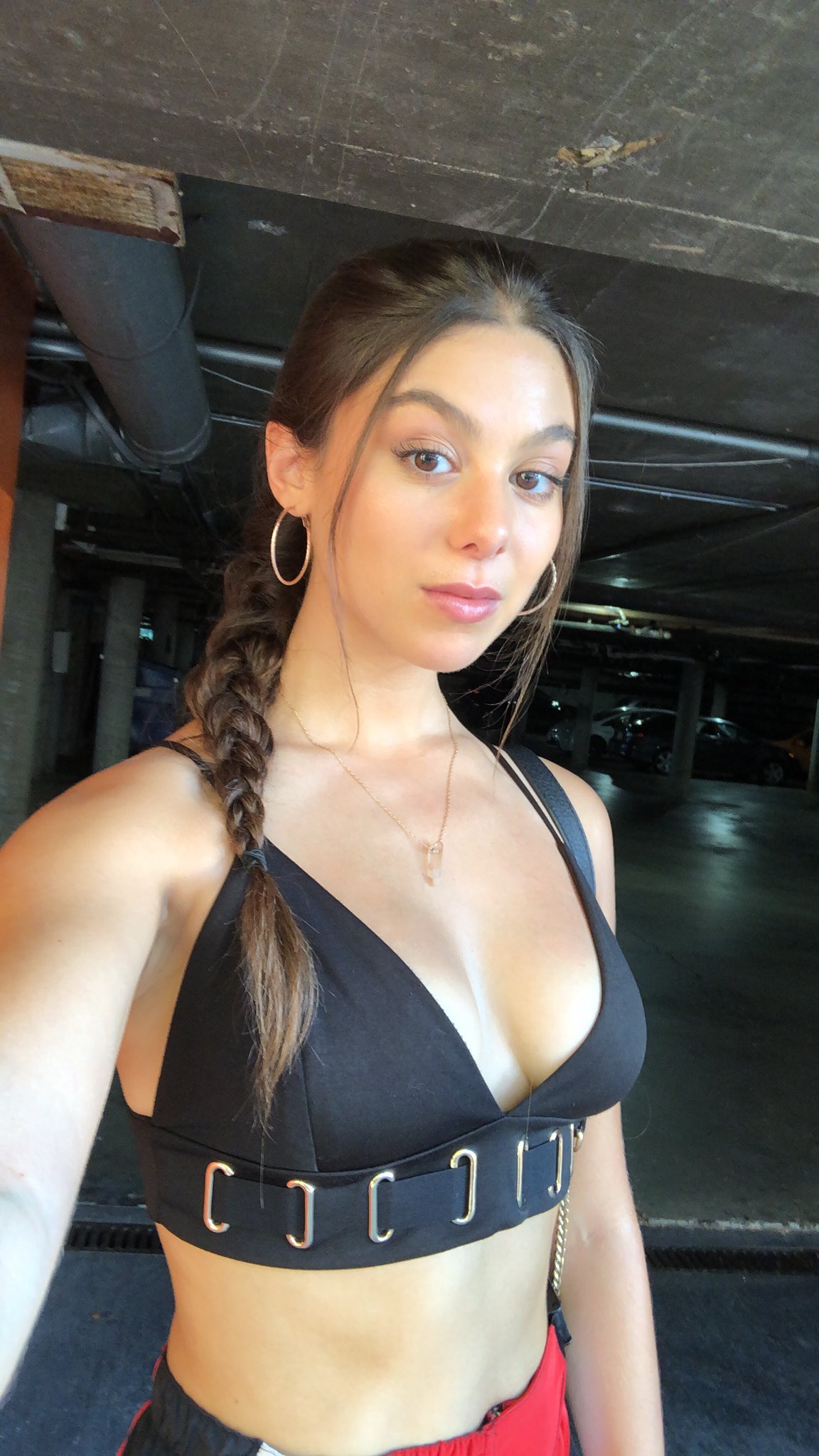 Kira Kosarin on X: t.coOfOEtqka7H  X