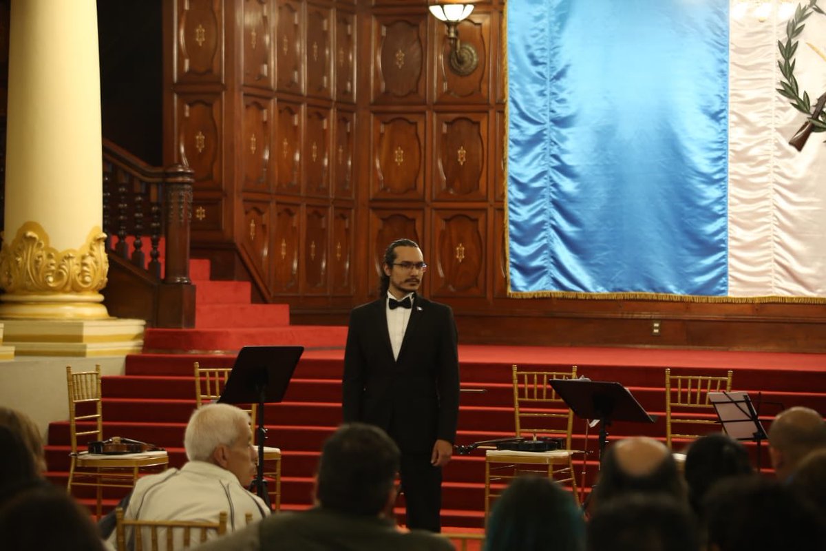 fchgt's tweet photo. Guatelírica se presenta en el Palacio Nacional de la Cultura con el concierto “El Sonido del siglo XVIII”.

#22FCH
#EstimulaTusSentidos
#RecorridoCultural https://t.co/Zu8ZnzYATJ