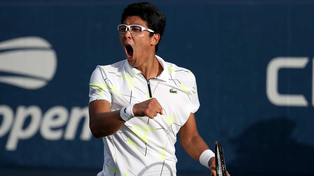 🇰🇷 <a href="/HyeonChung/">Hyeon Chung</a> gets it done! 👏

He scores a 1-6, 2-6, 7-5, 6-3, 7-6(3) comeback win over Verdasco.

#USOpen