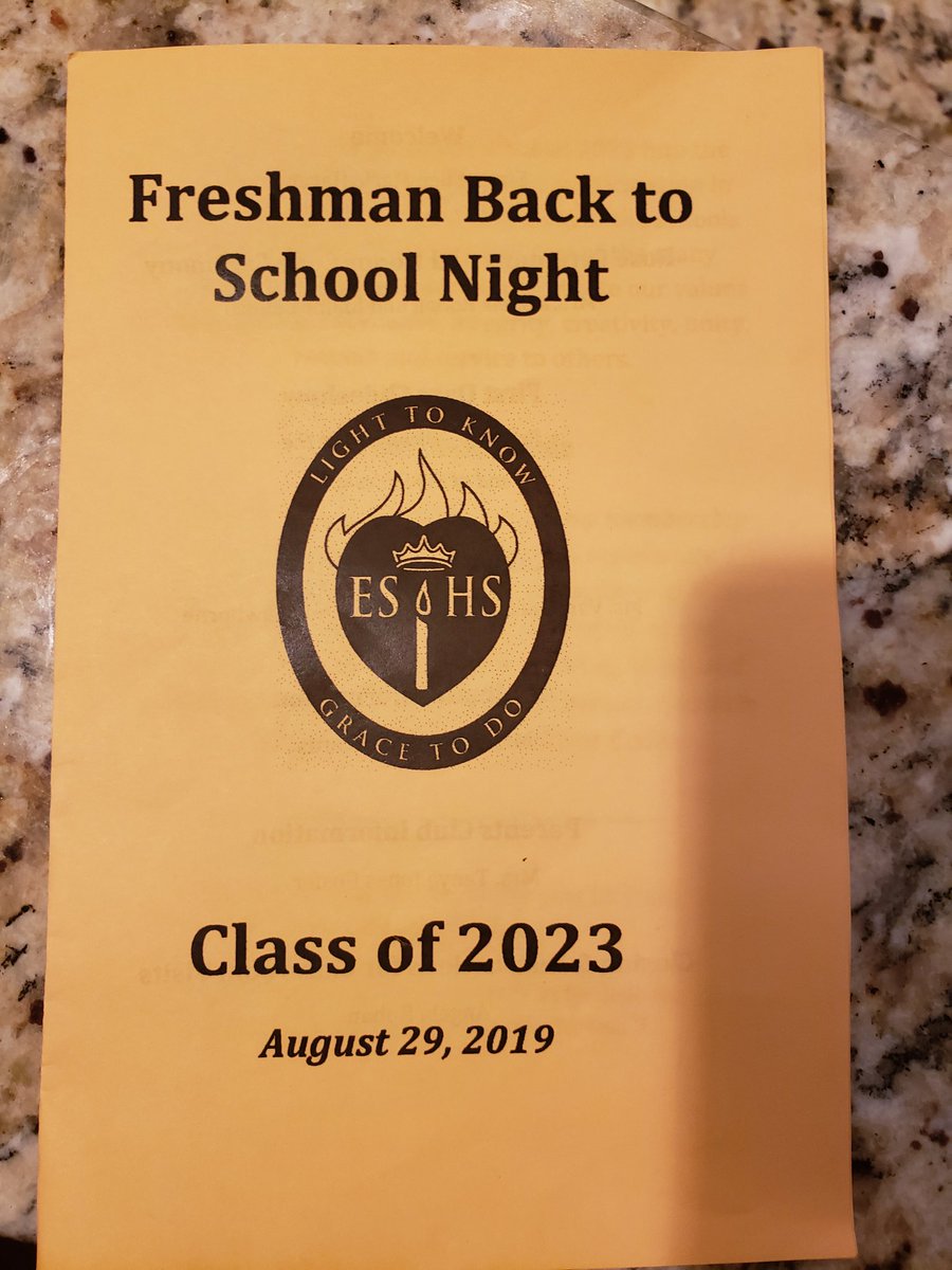 MuhammadBoysMom's tweet photo. Great night!! Freshman year week 1 is a wrap!! #OnwardAndUpward #SetonSisters #Classof2023 #GoRoadrunners https://t.co/V9YfHVkb02