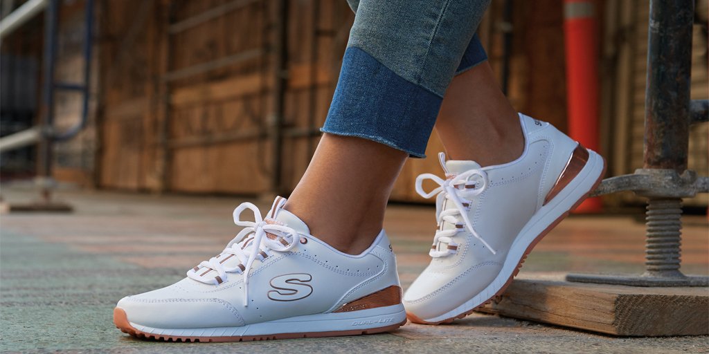 riesgo cumpleaños desconcertado Skechers Spain al Twitter: "Maravillosas en todos los sentidos 💘  #SkechersStreet ¿Quieres un 15% de descuento en tus nuevas zapatillas # Skechers? 1) Únete al club ELITE 2) Disfruta de esta y otras