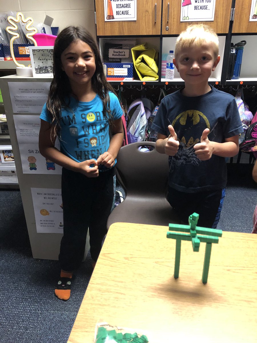 SweetlandsClass's tweet image. They did it!! #challengecomplete #placevalue #mathgeniuses #showwhatyouknow