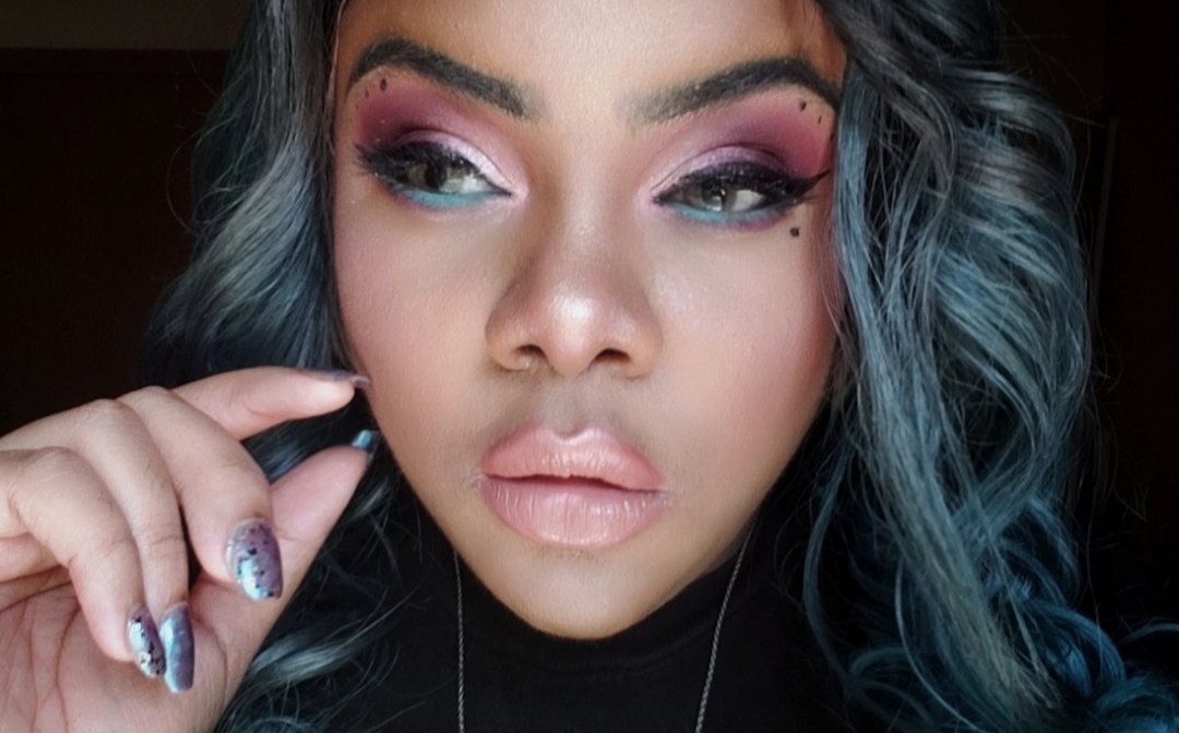 nikinami_'s tweet photo. Been A Minute๐ฌ
@MannyMua733 #lunarbeauty Strawberry Dream + gloss + Mars @ABHcosmetics #abhxjackieaina @eddiefunkhouser mascara + foundation @BenefitBeauty #Kabrow + #galifornia @getdrenchedcos #BeatButWoke Comet Water #MelaninMagic #makeup #makeupbyme #glow #abh https://t.co/E60Sb68q30