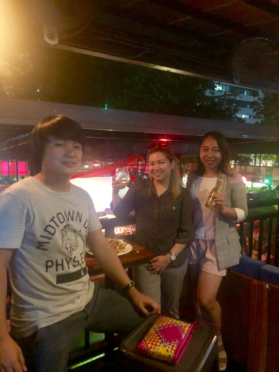 CebuBloggers's tweet photo. Great night with cool music, fun games and overflowing drinks!!! Cheers to your success and happy 2nd Anniversary The Park Social, from Cebu Bloggers Society! โค๐ป
#CBSForever #CBSEngaged https://t.co/wtf6Aar9n4