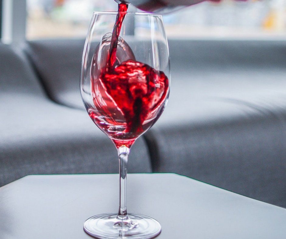 BravuroCellars's tweet photo. We do one thing: We produce warm/hot-climate, small-batch, hand-crafted, full-bodied and robust, distinctive red wines. https://t.co/kHCczFon5m https://t.co/LcZIq3yMaL