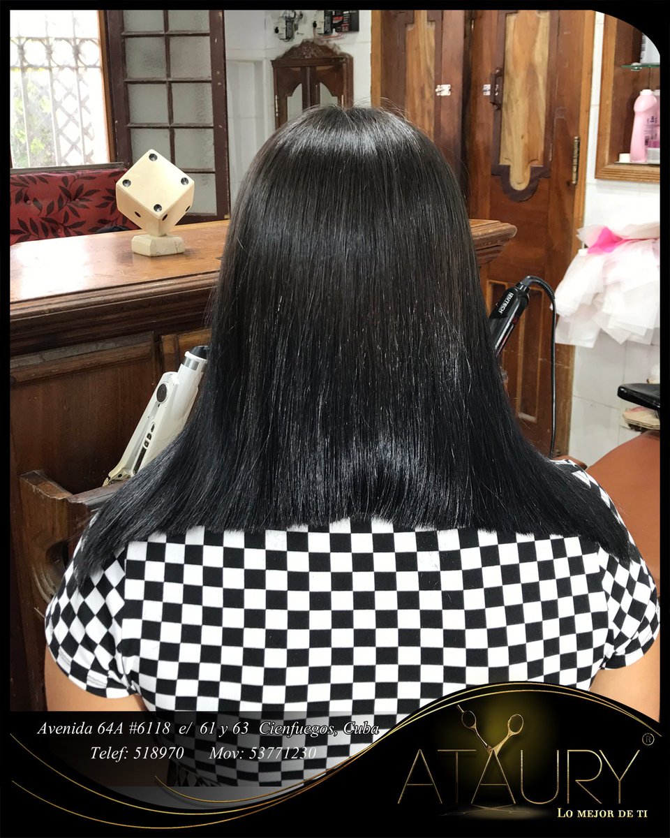 salonataury's tweet photo. Prepárate y elige una de las últimas tendencias del #cabello que @salonataury te propone. Este corte Bob asimétrico que presentamos favorece a todo tipo de rostros, logra un plus de volumen, brinda versatilidad y frescura al look #cosmetólogo #Ataury @salonataury https://t.co/6psMndlNKq