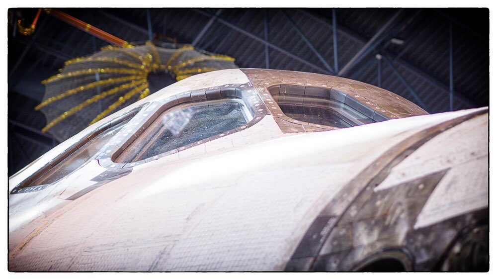 Taking a closer look at the level of protection on the front of the #Orbiter #Discovery #OV103 #nasa #spaceshuttle #spaceshuttlediscovery #avgeek #aviation
#aviationheritage #aviationpreservation