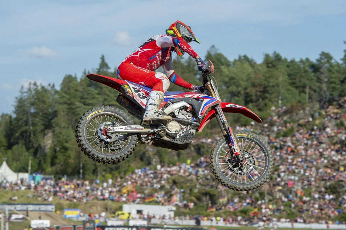 Team Australia confirmed for Assen's Motocross of Nations. motoonline.com.au/2019/08/30/tea…