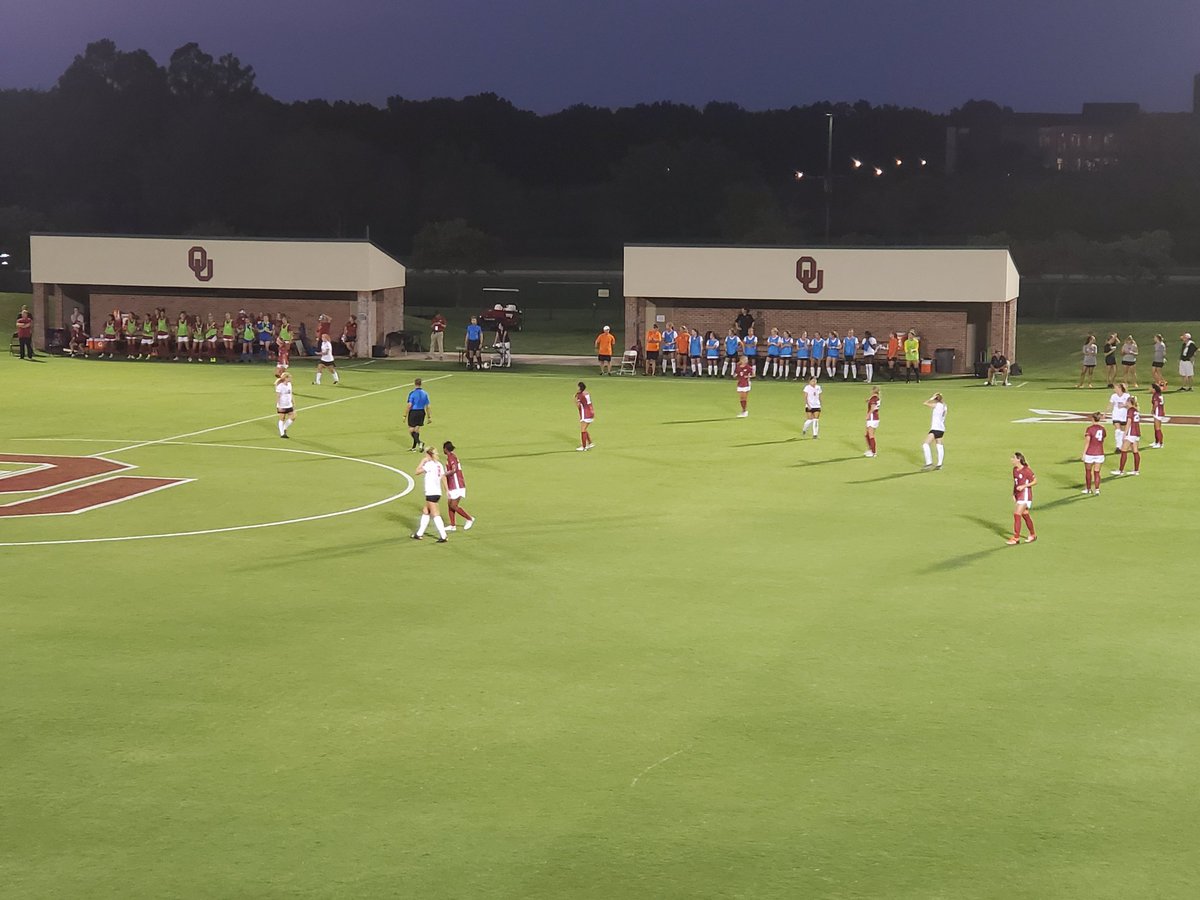 CoachRobSays's tweet photo. Plenty of Oklahoma City FC players on the pitch and in the stands for Bedlam Soccer. Great match in front of huge crowd...no, really. #realcrowd https://t.co/jx0CPO5ZuQ