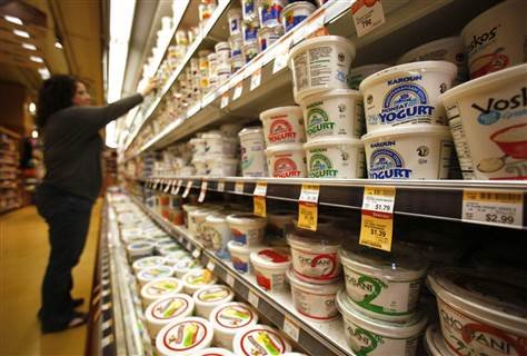 Market yoğurtlarındaki katkılar: Şeker Früktoz Dekstroz Yüksek früktozlu mısır şurubu Modifiye mısır nişastası Karamel boyası Sükraloz Aspartam Kimyasal koruyucular Suni tatlandırıcılar Suni gıda boyaları Genetiği değiştirilmiş maddeler Karajenan ahmetrasimkucukusta.com/2015/01/26/yaz…