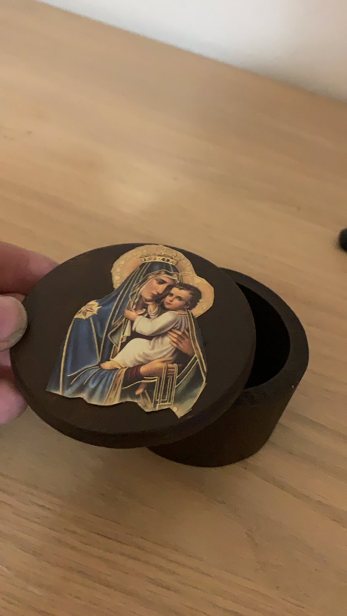 CatholicJustin's tweet image. Little rosary box I made