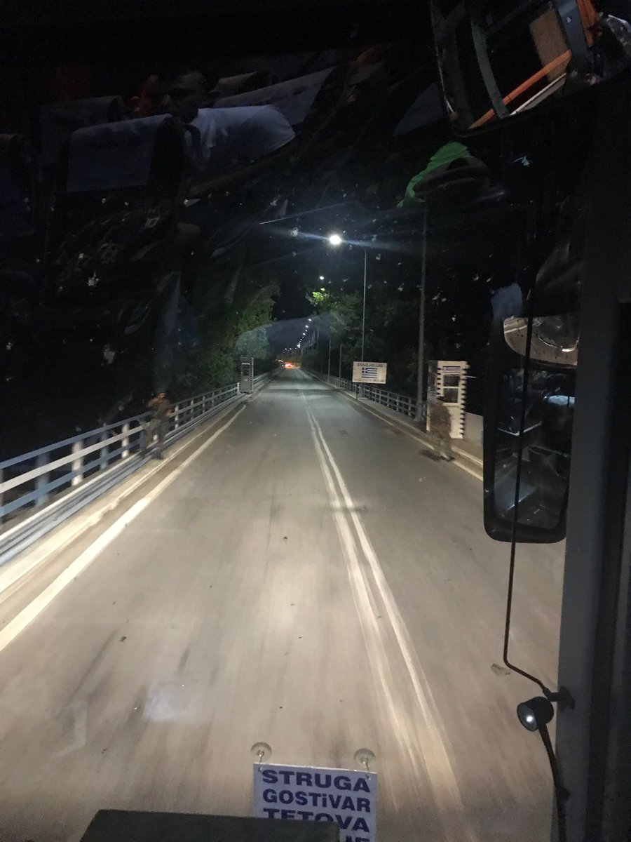 BulentHalvasi's tweet photo. Sınırları aş da gel 🇲🇰🇬🇷🇹🇷😎 https://t.co/0jMekrcKig