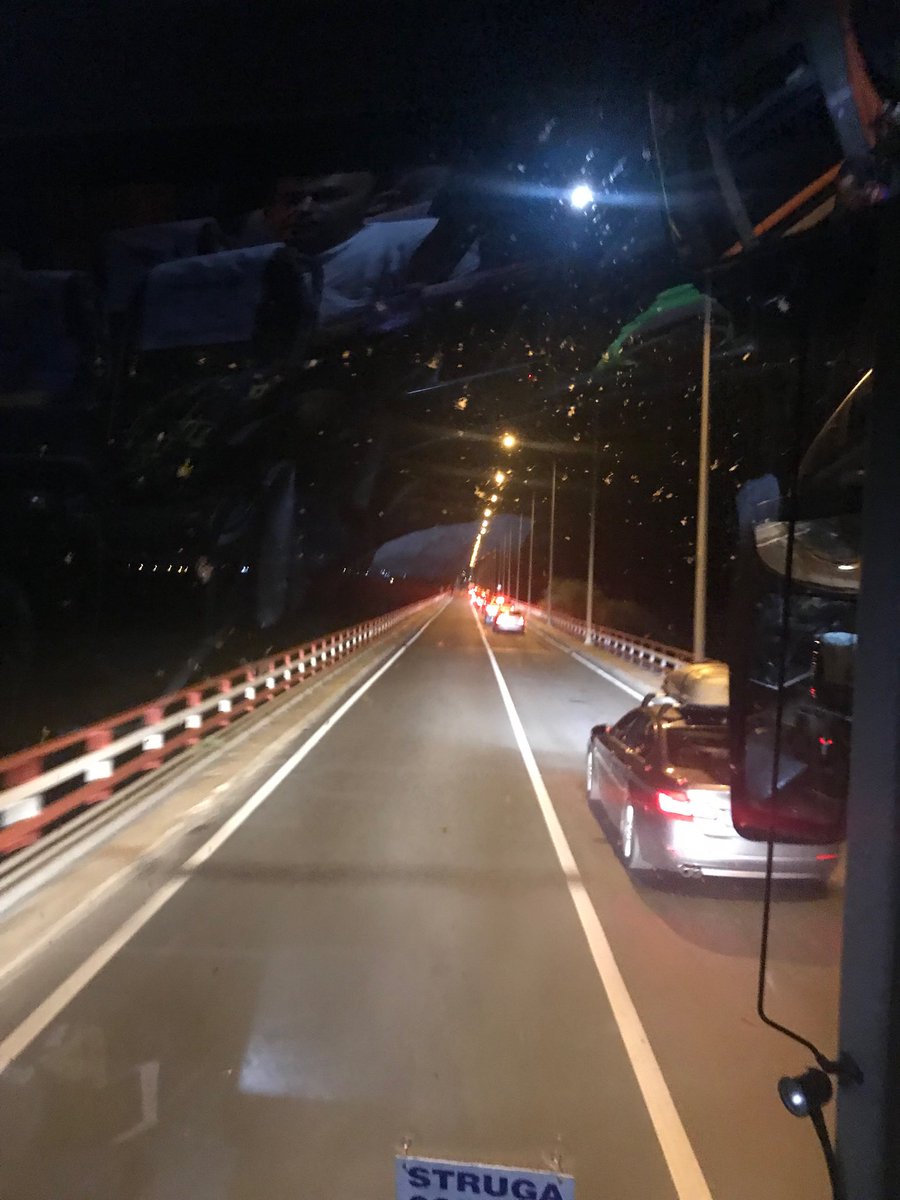 BulentHalvasi's tweet photo. Sınırları aş da gel 🇲🇰🇬🇷🇹🇷😎 https://t.co/0jMekrcKig