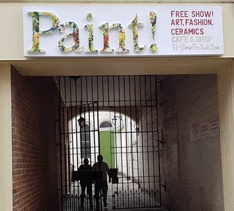 Today i will be throwing tea &amp; coffee about for these guys down Whitefriargate for <a href="/FreedomFestHull/">Freedom Festival Arts Trust</a> <a href="/AbsCultured/">Absolutely Cultured</a> paint,artists &amp; dragons all in a rarely seen building...<a href="/bbcburnsy/">David Burns</a> @EmmaHardyMP