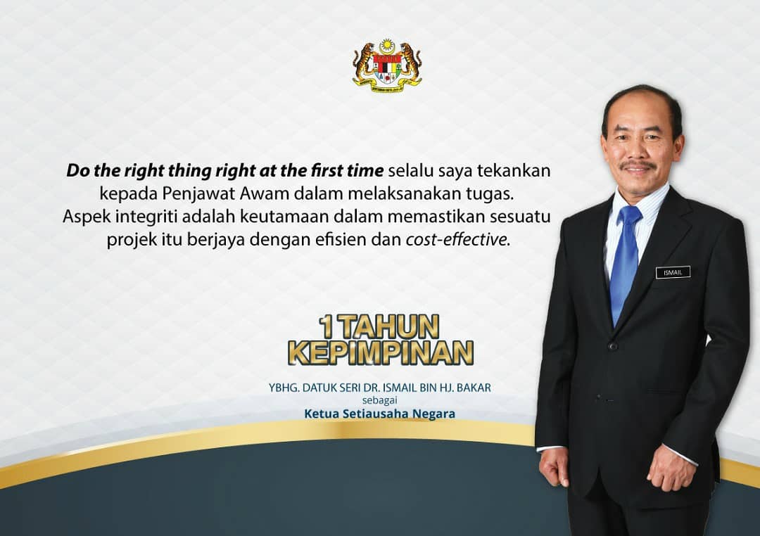 IsmailBakar60's tweet photo. Saya yang menjalankan amanah dan do the right thing right at the first time simbiosis kepada perkhidmatan awam. #ksn #drismailbakar https://t.co/m6rHsAHUH4