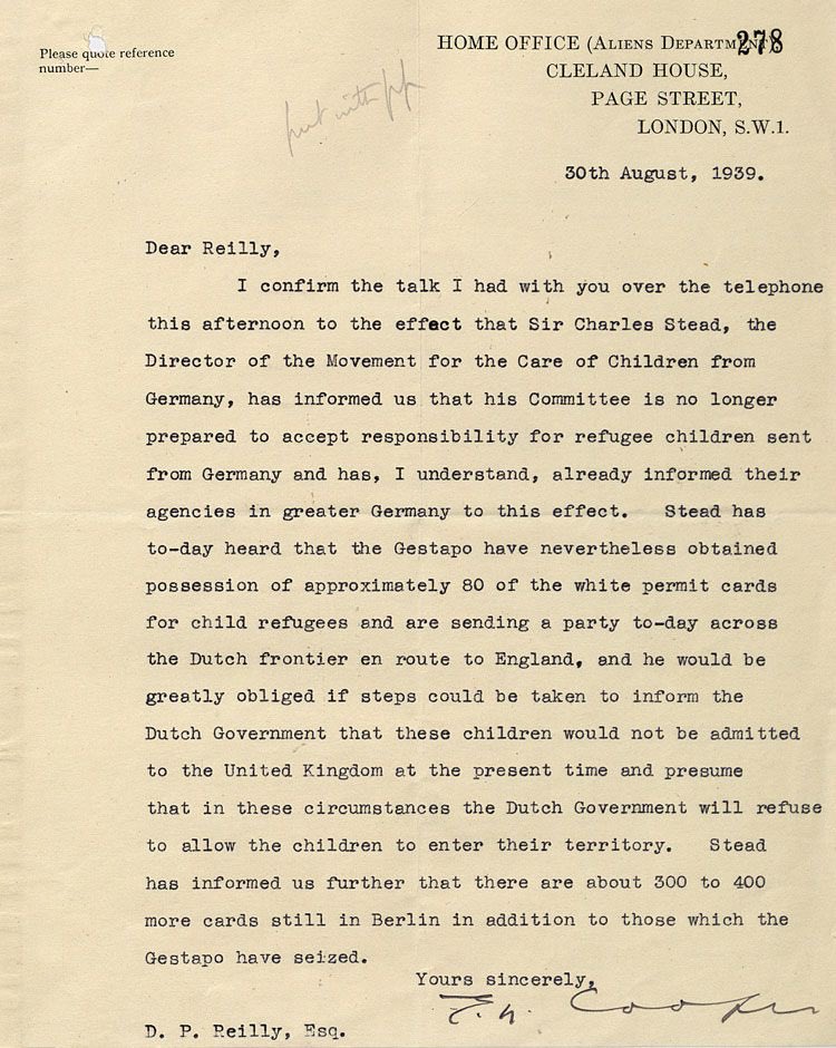 LandguardF's tweet photo. On This Day August 30th 1939
#countdowntowar
#80yearstotheday
#WW2
Reply to Hitler
Headline: Britain replies to Herr Hitler's note.
Britain is still standing firm in her undertaking to help Poland
Poland braces for German invasion
Desperate diplomacy in Paris. https://t.co/RYMVOeNVXU