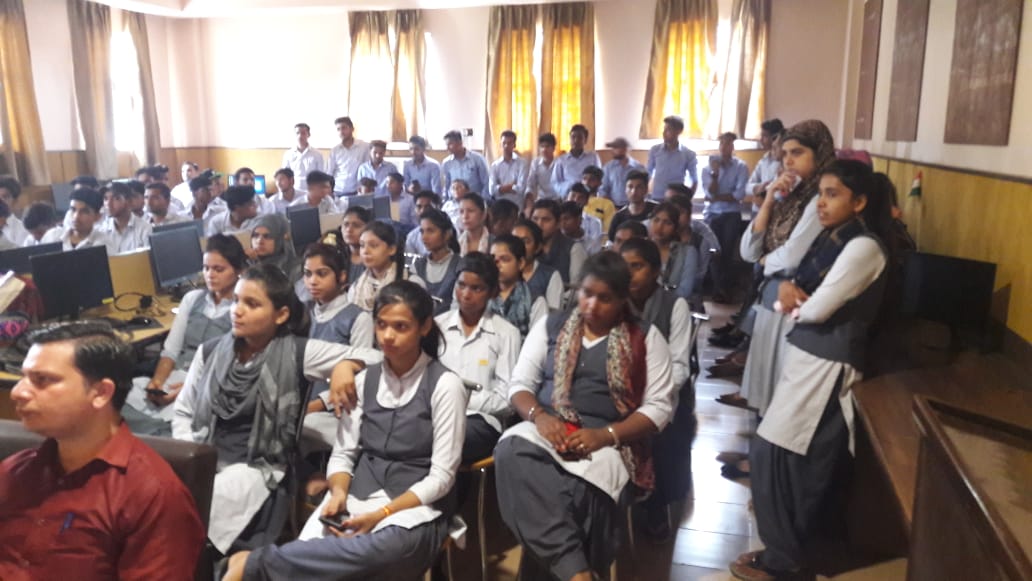 ramainstitute's tweet photo. watching live #inauguration program #FIT India https://t.co/E3yduijOyt