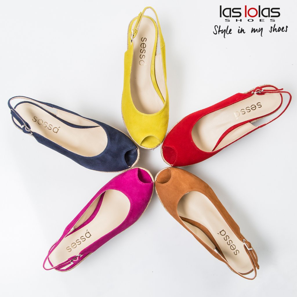 Colorful summer sandals🔝! 
#LasLolasShoes #MyLolasStyle #Sandal #MustHave #Trends
.
. 👉mtr.cool/rsgptkfkit
#WomanShoes #sandals #sandals #sandalias #luxuryshoes  #luxurybrand #shoeaddict #shoelover #womanstyle #trendy #invitadaideal #invitadaperfecta #platformshoes