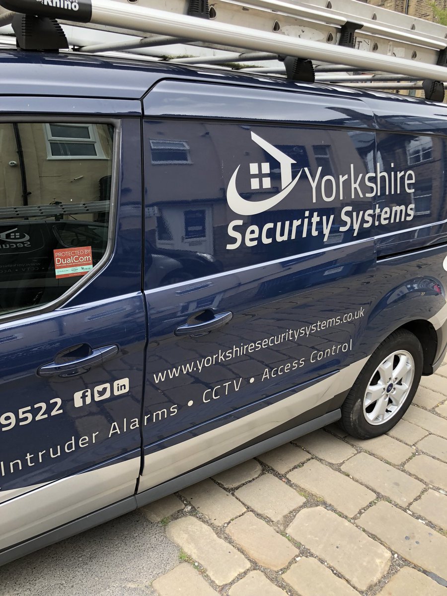 JoshMcCleanCSL's tweet photo. Great to catch up with @Yorks_Security this morning. I must say their vans are looking pretty secure too π #LoveCSL #DualComPro https://t.co/p70q6djRok