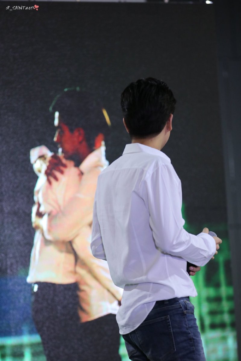 Smile_0501's tweet photo. You are not fat at all, sososososo cute。and he👇 very very very love you🙈🙈🙈🙈
cr picture
#อ้วนคักคักแต่ก็น่ารักที่สุดในใจเพิร์ธ https://t.co/Mxg8MYIcly
