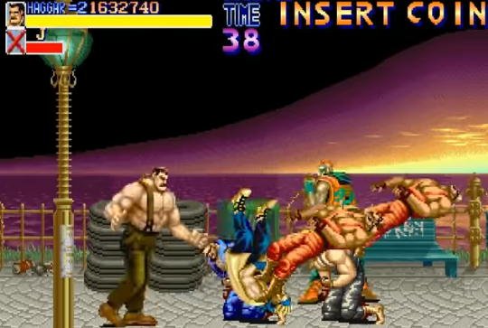 りょう Street Fighter ファイナルファイト 19 ベルトスクロールアクションの代表作といわれる 記念すべきシリーズ1作目 メトロシティを舞台に 犯罪集団マッドギアとの戦いが描かれる マッドギア弾圧の報復としてさらわれたジェシカを救うため