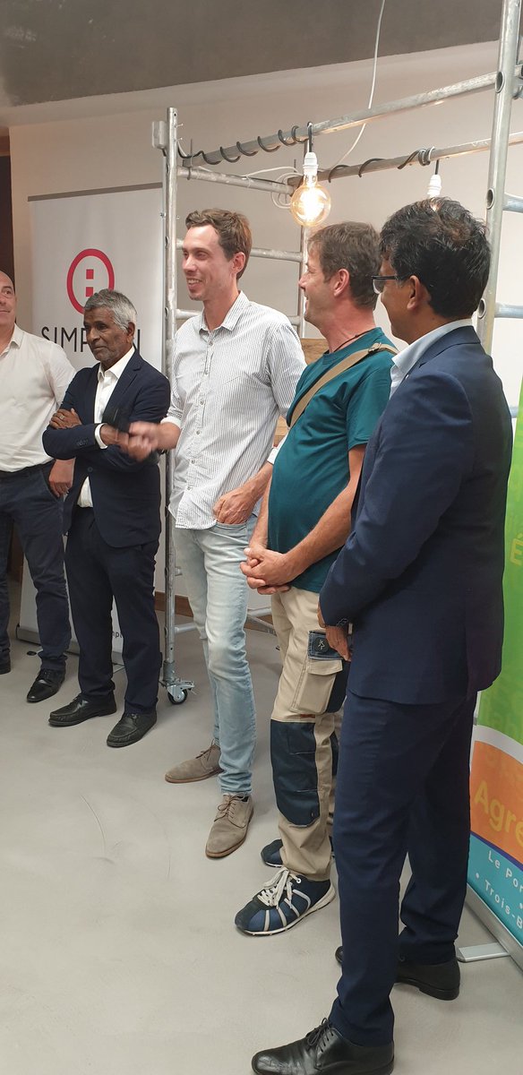 Technopole_974's tweet image. (Direct) Présentations des projets incubés à l&apos;#IncubateurRégional qui seront hébergés à #LeMoulinRe : #Psyapps, #Syscea, #EkoHome et #Darmatech @TCO974 @DanielRamsamy @JosephSinimale