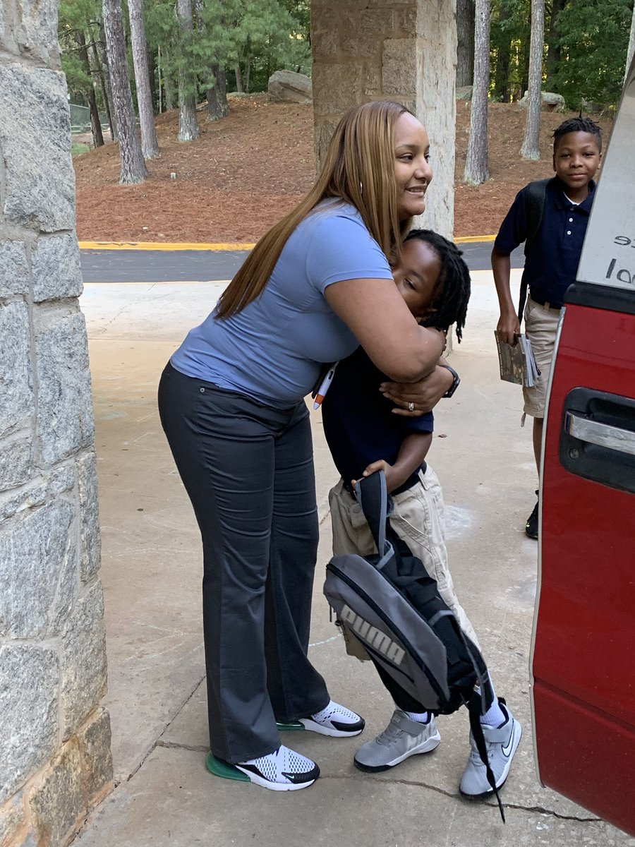 Carpool is so much fun with my teammates!!  When you get out of your parents car you must do two things!  Tell your parents you love them and give either a hug, pound or high five to the carpool staff!  <a href="/kristinlhorton/">KristinPE</a> <a href="/PrincessWhatley/">Odalis Whatley</a> <a href="/APSBeecher/">Beecher Hills ES</a> @principalcmayjo <a href="/IBinAPS/">IB in APS</a>