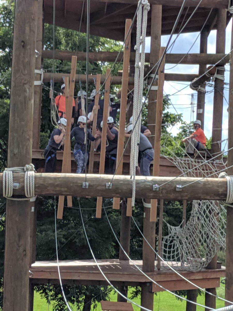 PamelaSmith3684's tweet photo. SASHS put planning on hold to strengthen our team!!! @SyracuseAcademy #SASAtom https://t.co/fAqryFwwZd