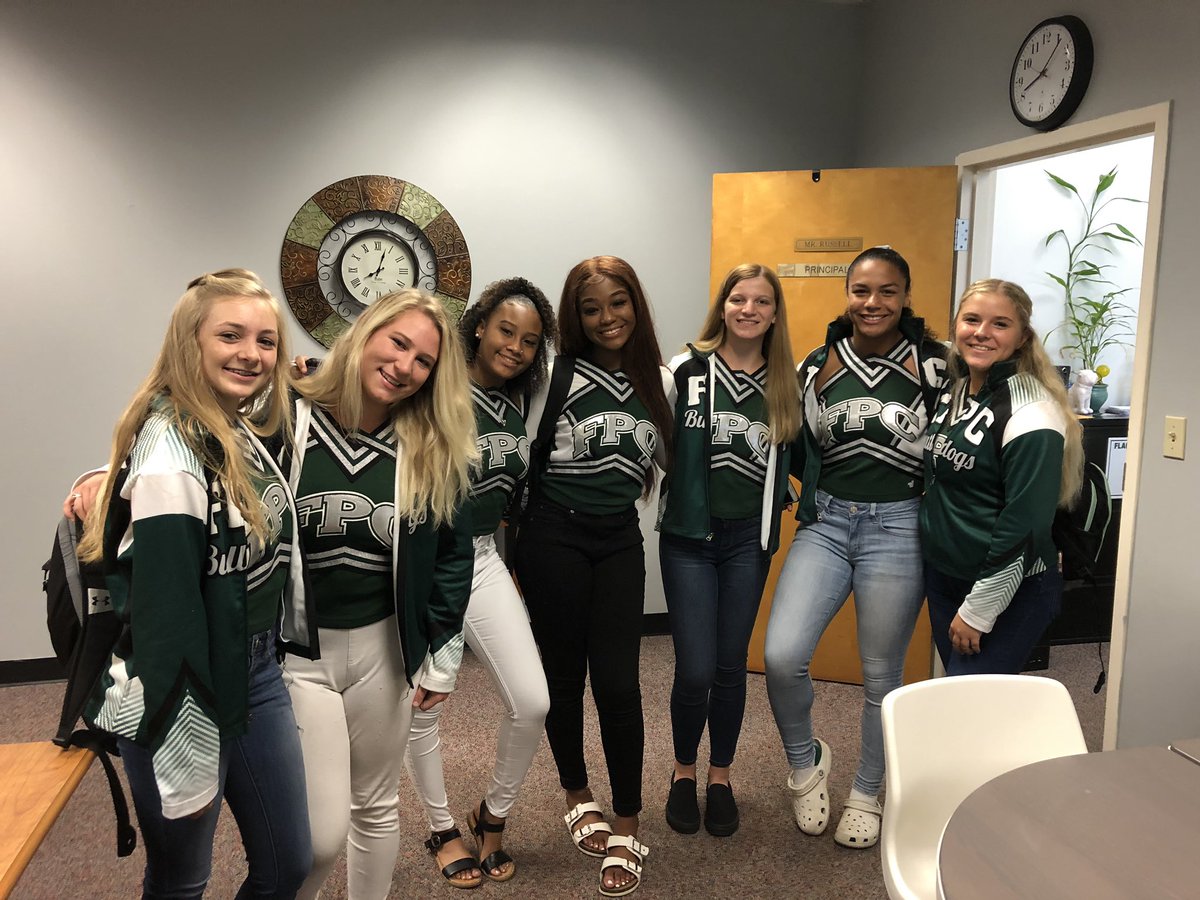 jrussell_t's tweet photo. Thank you FPC Cheerleaders for singing the FPC Fight Song on our Friday morning announcements. @FPCHS @FPC_Cheer @FlaglerSchools #FPCPride https://t.co/SHObKzDRvU