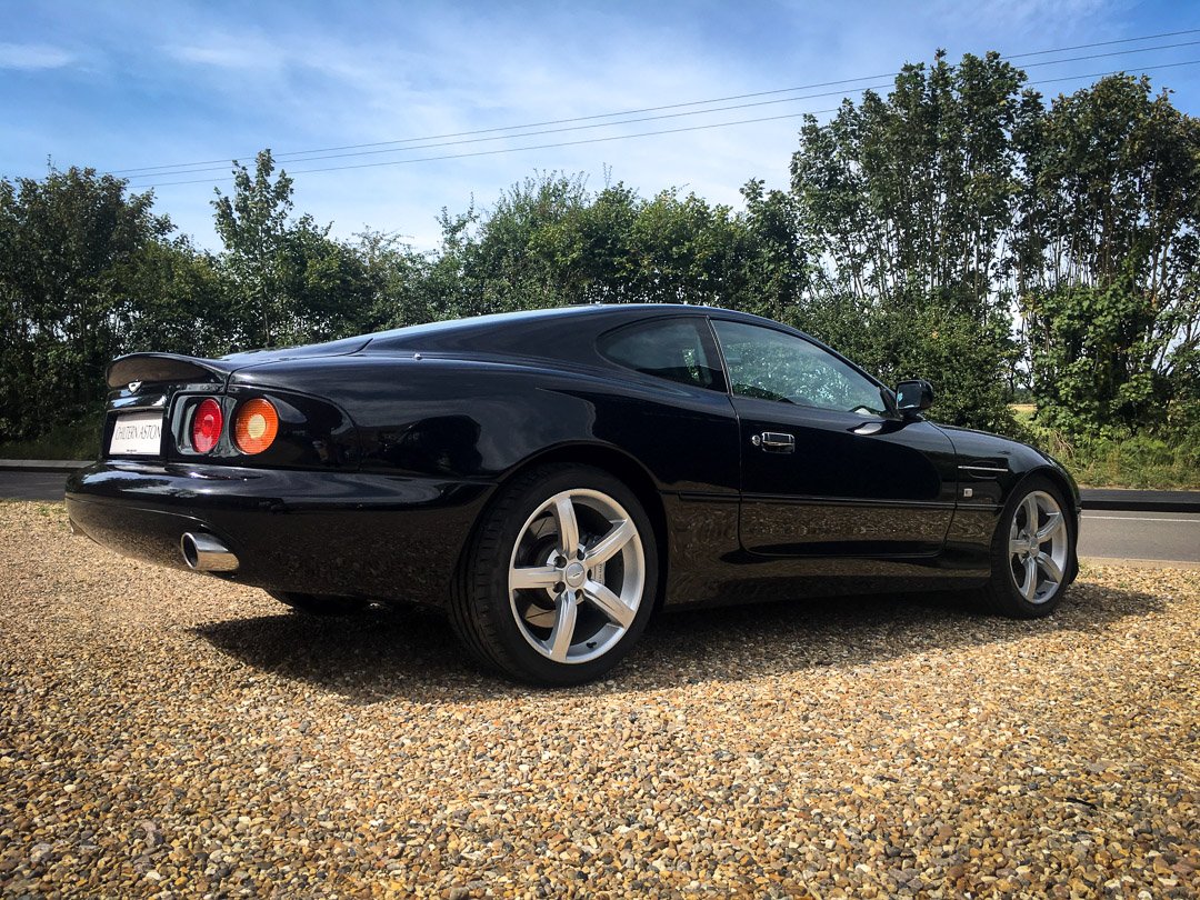 ChilternAston's tweet photo. Not something you see everyday - A DB7 GT with our GTS rear lights fitted.
#chilternaston #astonmartin #astonmartindb7gt #db7gt #db6gts https://t.co/oNJlUUsCGx